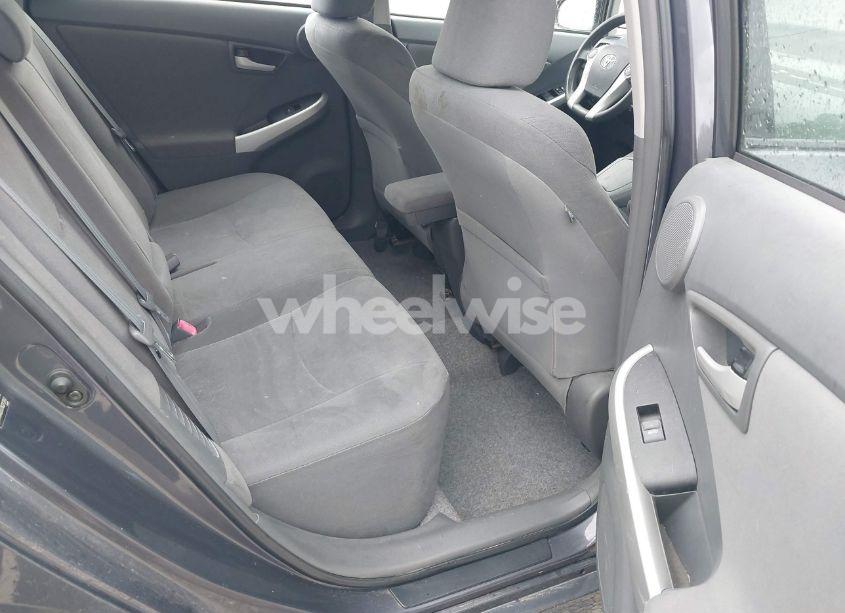Photo 8 of 2010 Toyota Prius III (VIN JTDKN3DU7A0212937)