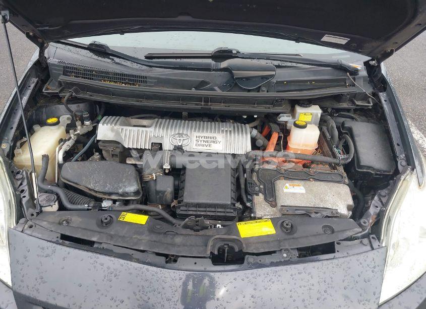 Photo 10 of 2010 Toyota Prius III (VIN JTDKN3DU7A1001909)