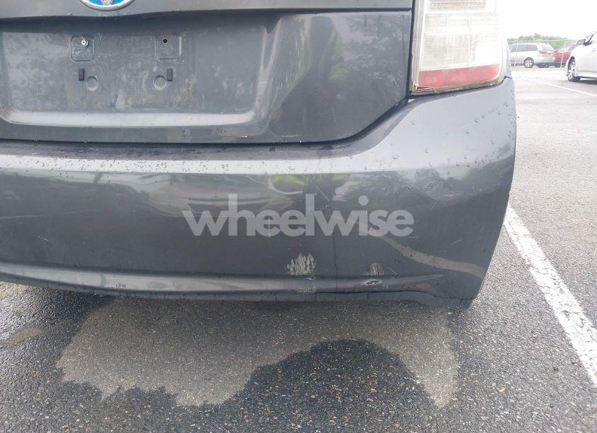 Photo 14 of 2010 Toyota Prius III (VIN JTDKN3DU7A1001909)