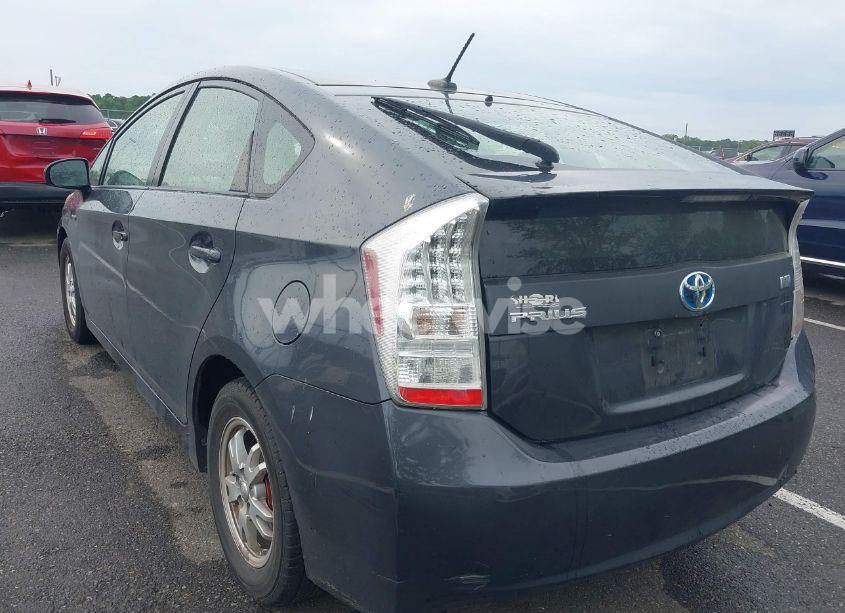 Photo 3 of 2010 Toyota Prius III (VIN JTDKN3DU7A1001909)