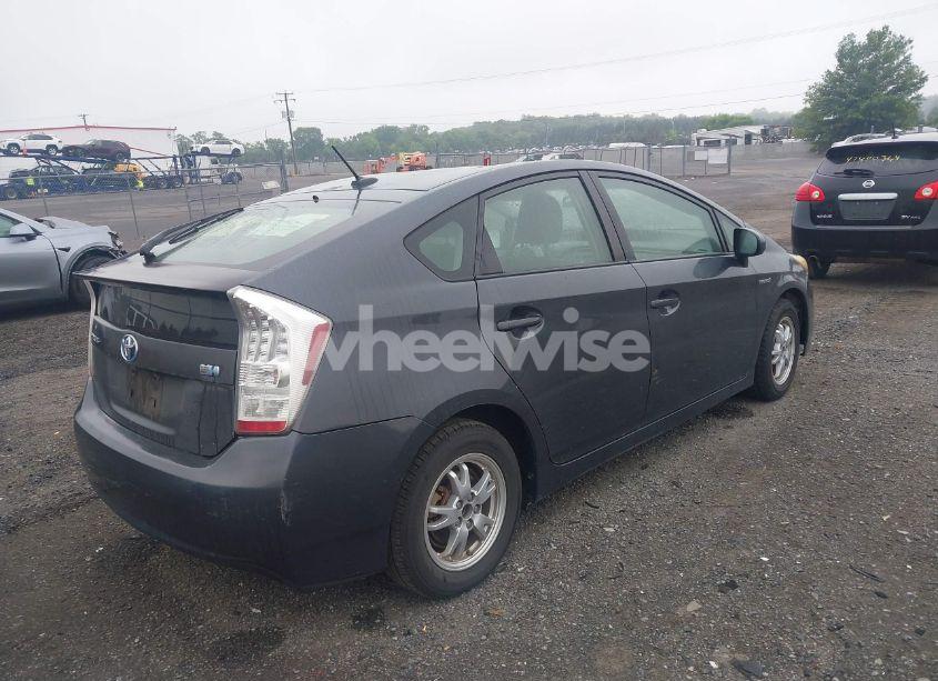Photo 4 of 2010 Toyota Prius II (VIN JTDKN3DU7A5063500)