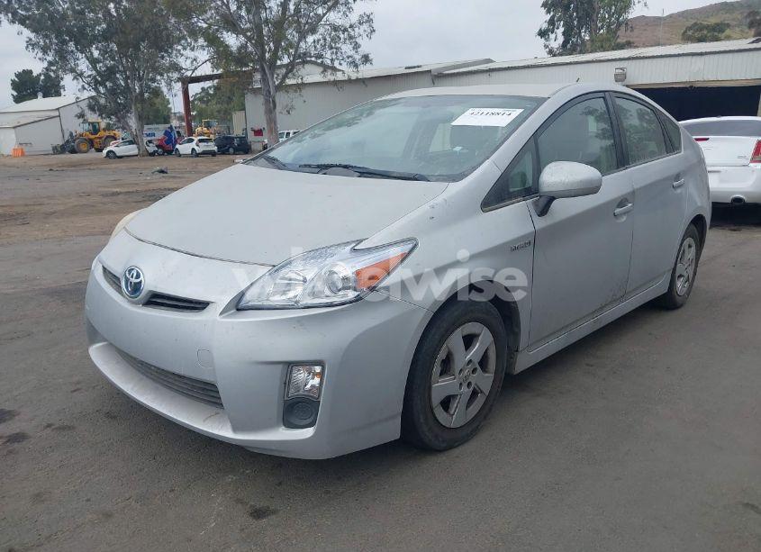 Photo 2 of 2010 Toyota Prius II (VIN JTDKN3DU7A5177691)