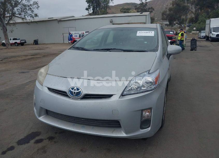 Photo 6 of 2010 Toyota Prius II (VIN JTDKN3DU7A5177691)