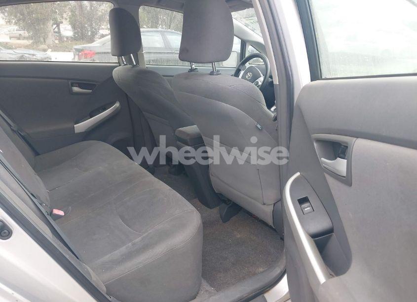 Photo 8 of 2010 Toyota Prius II (VIN JTDKN3DU7A5177691)