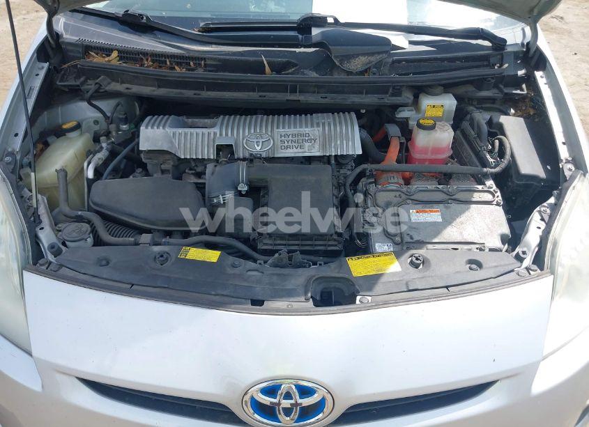 Photo 10 of 2011 Toyota Prius THREE (VIN JTDKN3DU7B0262951)