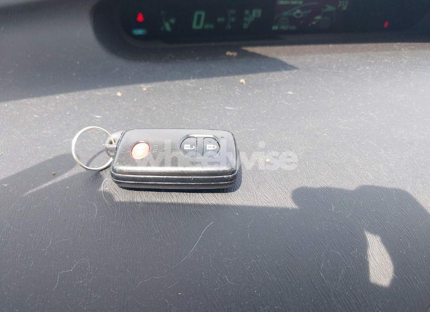 Photo 11 of 2011 Toyota Prius THREE (VIN JTDKN3DU7B0262951)