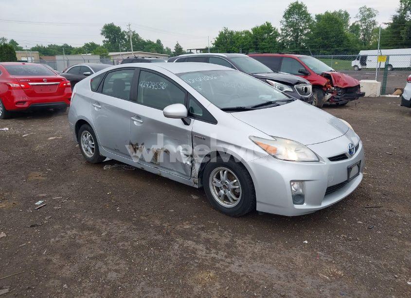 2011 Toyota Prius TWO (VIN JTDKN3DU7B5362261) main photo