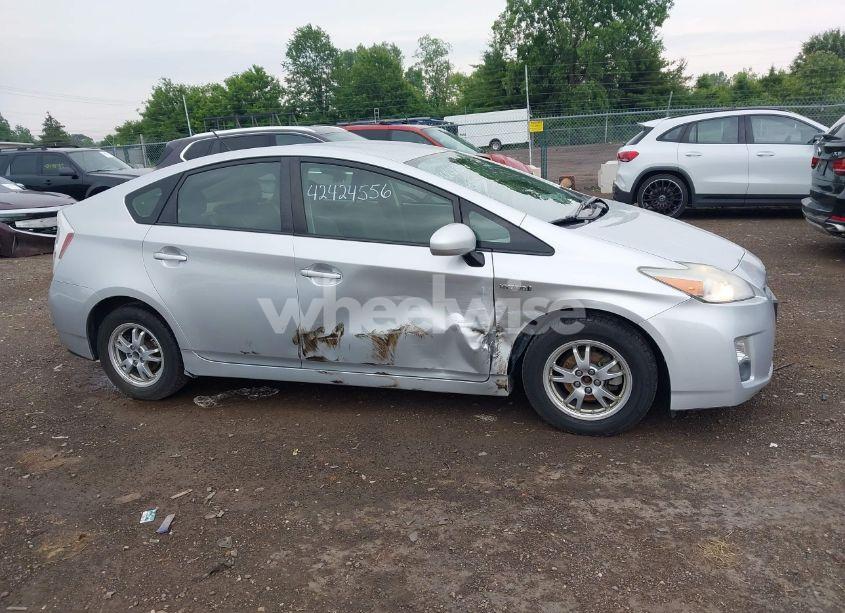 Photo 13 of 2011 Toyota Prius TWO (VIN JTDKN3DU7B5362261)