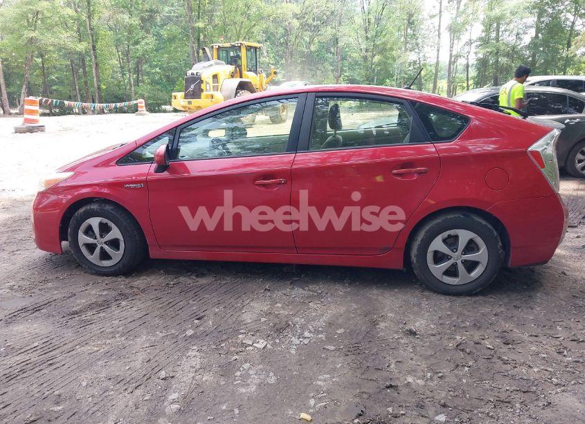 Photo 14 of 2013 Toyota Prius TWO (VIN JTDKN3DU7D0349560)