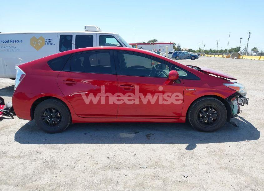 Photo 14 of 2013 Toyota Prius TWO (VIN JTDKN3DU7D1698244)