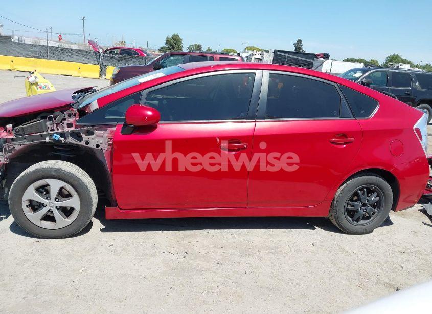 Photo 15 of 2013 Toyota Prius TWO (VIN JTDKN3DU7D1698244)