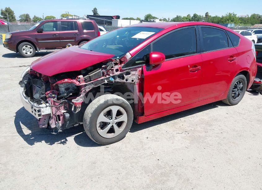 Photo 2 of 2013 Toyota Prius TWO (VIN JTDKN3DU7D1698244)