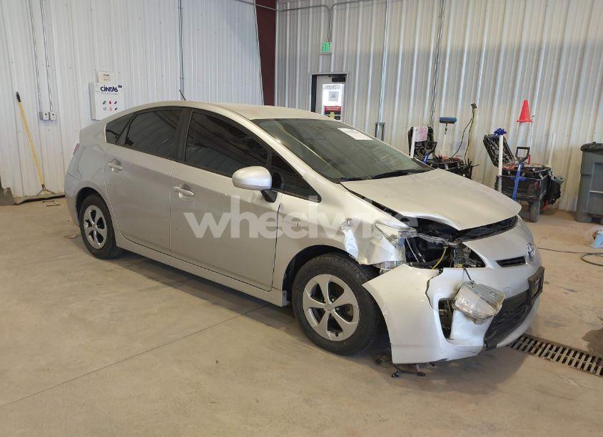2013 Toyota Prius THREE (VIN JTDKN3DU7D1728505) main photo