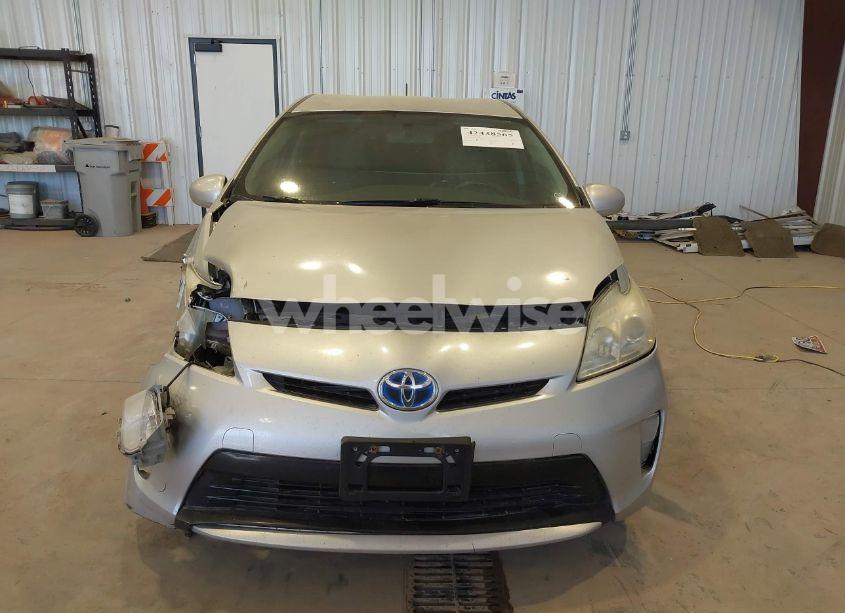 Photo 12 of 2013 Toyota Prius THREE (VIN JTDKN3DU7D1728505)