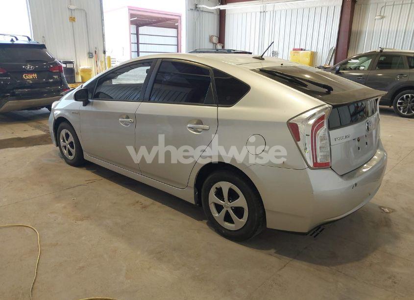 Photo 3 of 2013 Toyota Prius THREE (VIN JTDKN3DU7D1728505)