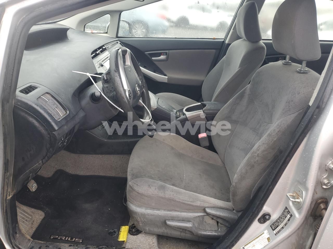 Photo 8 of 2013 TOYOTA PRIUS (VIN JTDKN3DU7D5595298)