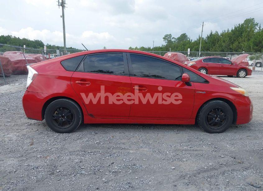 Photo 13 of 2013 Toyota Prius FIVE/FOUR/THREE/THREE SE/TWO (VIN JTDKN3DU7D5606820)