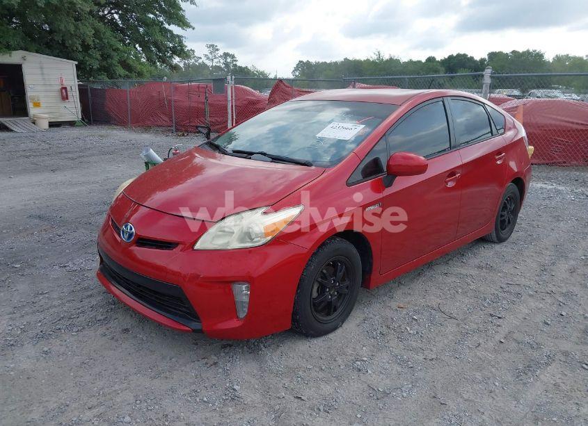 Photo 2 of 2013 Toyota Prius FIVE/FOUR/THREE/THREE SE/TWO (VIN JTDKN3DU7D5606820)