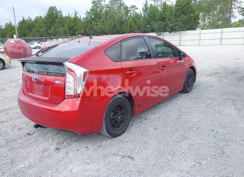 Photo 4 of 2013 Toyota Prius FIVE/FOUR/THREE/THREE SE/TWO (VIN JTDKN3DU7D5606820)