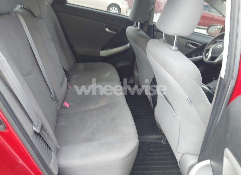 Photo 8 of 2013 Toyota Prius FIVE/FOUR/THREE/THREE SE/TWO (VIN JTDKN3DU7D5606820)