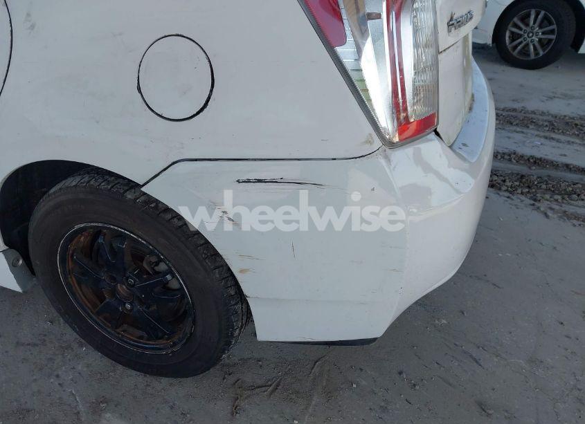 Photo 6 of 2014 Toyota Prius TWO (VIN JTDKN3DU7E0376226)