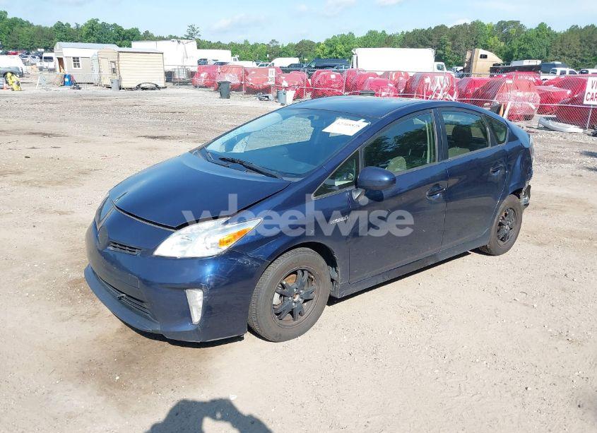 Photo 2 of 2014 Toyota Prius TWO (VIN JTDKN3DU7E0380860)