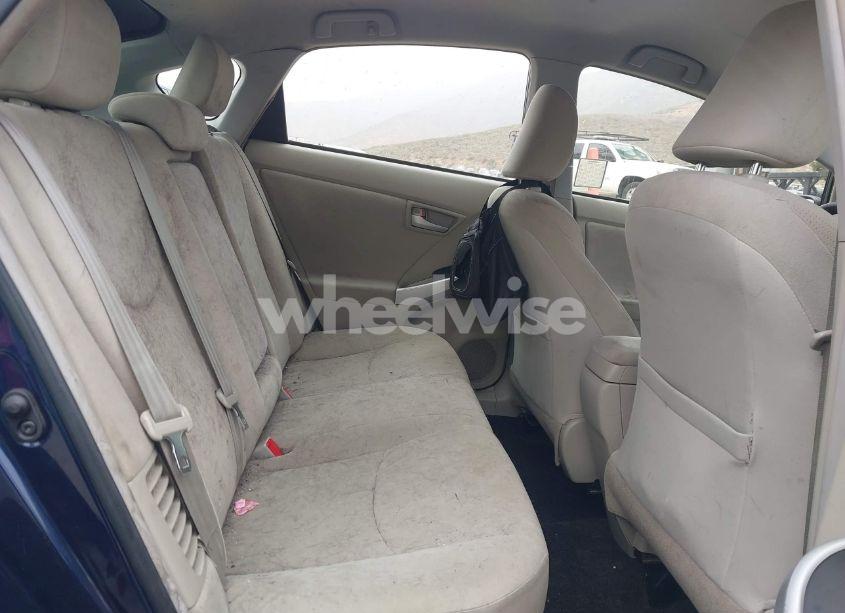 Photo 8 of 2014 Toyota Prius TWO (VIN JTDKN3DU7E0389185)