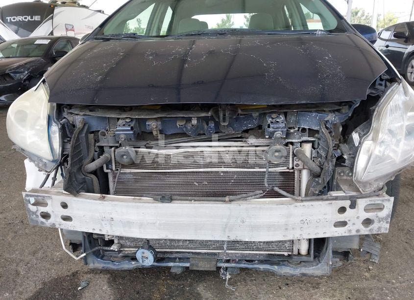 Photo 6 of 2014 Toyota Prius THREE (VIN JTDKN3DU7E1746200)