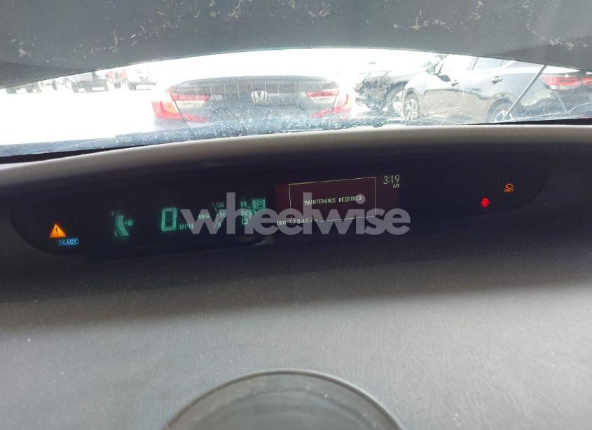 Photo 7 of 2014 Toyota Prius THREE (VIN JTDKN3DU7E1746200)