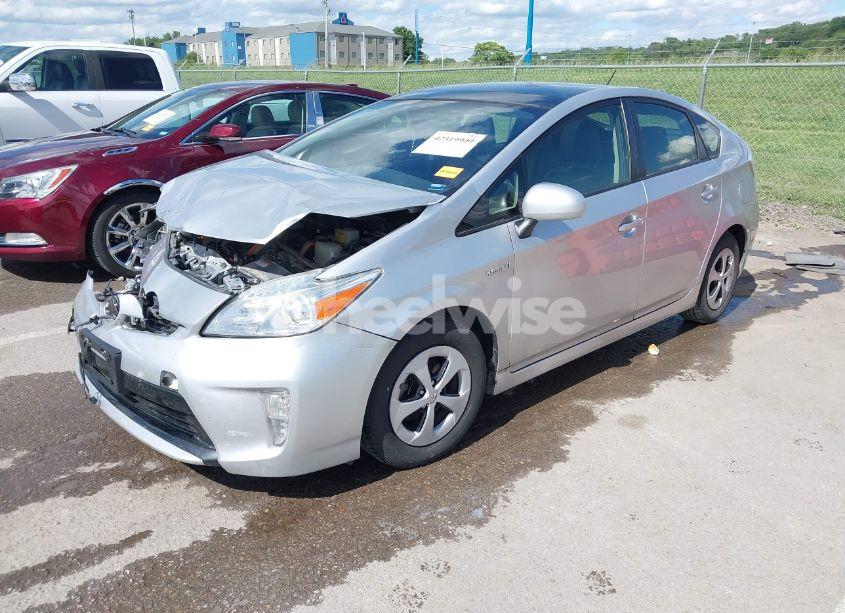 Photo 2 of 2014 Toyota Prius THREE (VIN JTDKN3DU7E1747296)