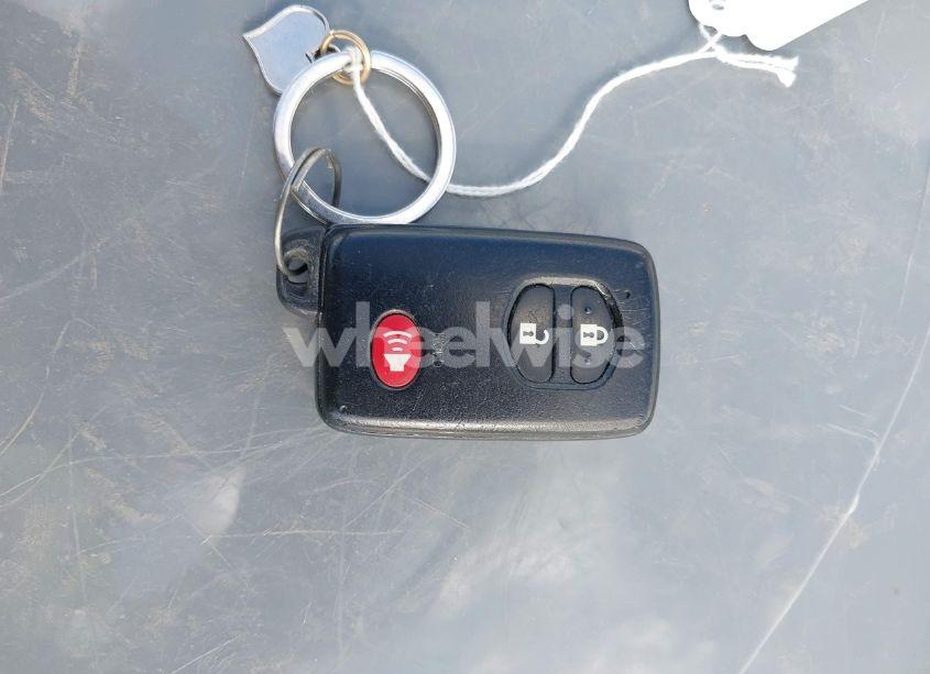 Photo 11 of 2015 Toyota Prius THREE (VIN JTDKN3DU7F0457437)