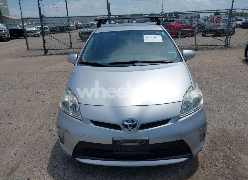Photo 12 of 2015 Toyota Prius TWO (VIN JTDKN3DU7F1878200)