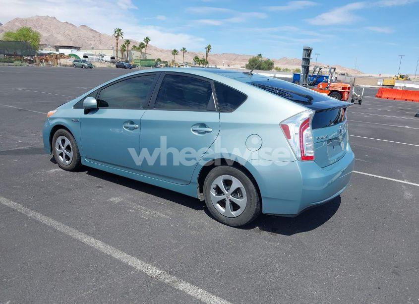 Photo 3 of 2015 Toyota Prius THREE (VIN JTDKN3DU7F1892761)