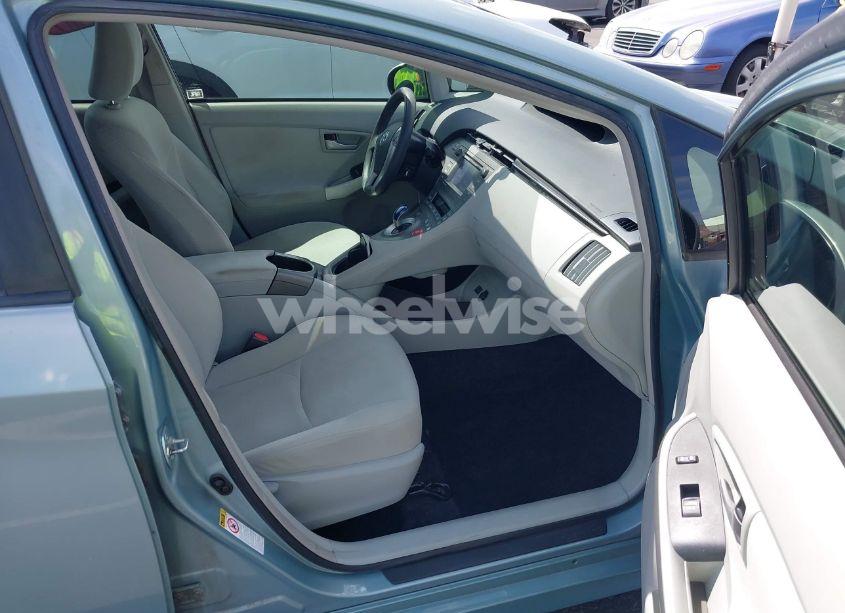 Photo 5 of 2015 Toyota Prius THREE (VIN JTDKN3DU7F1892761)