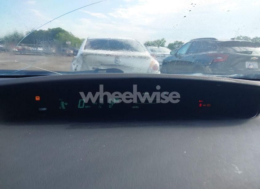 Photo 7 of 2015 Toyota Prius THREE (VIN JTDKN3DU7F1932675)