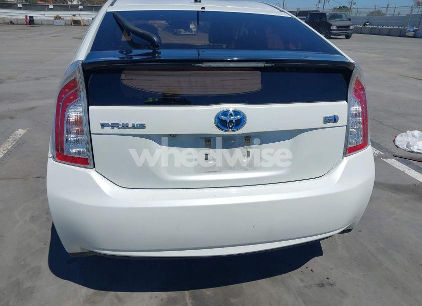 Photo 16 of 2015 Toyota Prius TWO (VIN JTDKN3DU7F1936953)