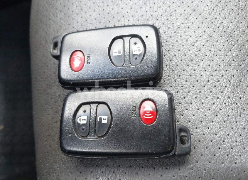 Photo 11 of 2015 Toyota Prius FIVE/FOUR/PERSONA SERIES SPECIAL EDITION/THREE/TWO (VIN JTDKN3DU7F1945457)