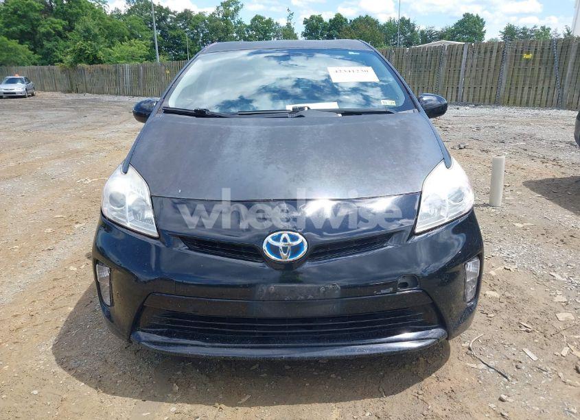 Photo 12 of 2015 Toyota Prius FIVE/FOUR/PERSONA SERIES SPECIAL EDITION/THREE/TWO (VIN JTDKN3DU7F1945457)