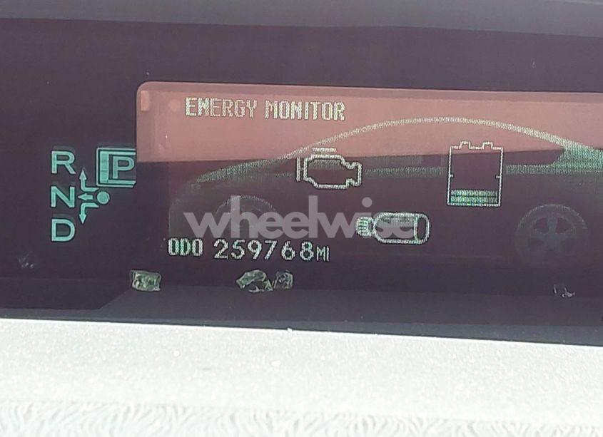 Photo 7 of 2015 Toyota Prius TWO (VIN JTDKN3DU7F1992116)