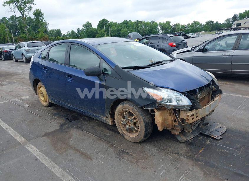 2010 Toyota Prius III (VIN JTDKN3DU8A0003514) main photo