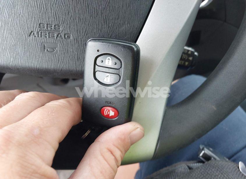 Photo 11 of 2010 Toyota Prius III (VIN JTDKN3DU8A0003514)