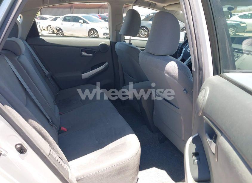 Photo 8 of 2010 Toyota Prius III (VIN JTDKN3DU8A0021690)