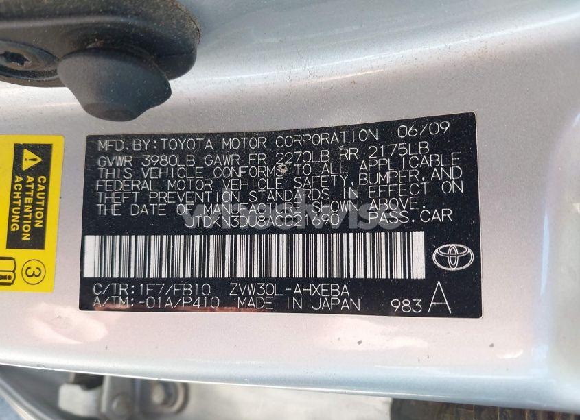 Photo 9 of 2010 Toyota Prius III (VIN JTDKN3DU8A0021690)
