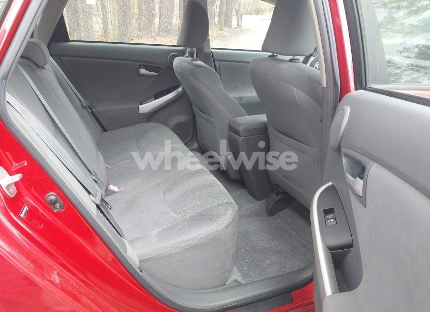 Photo 8 of 2010 Toyota Prius III (VIN JTDKN3DU8A0024766)
