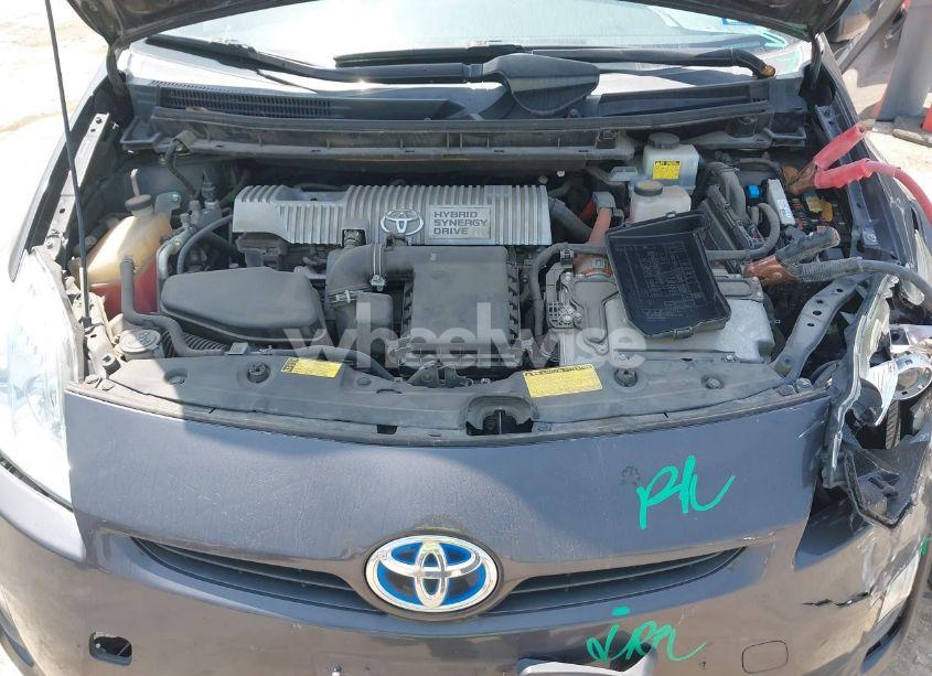 Photo 10 of 2010 Toyota Prius II (VIN JTDKN3DU8A0046864)