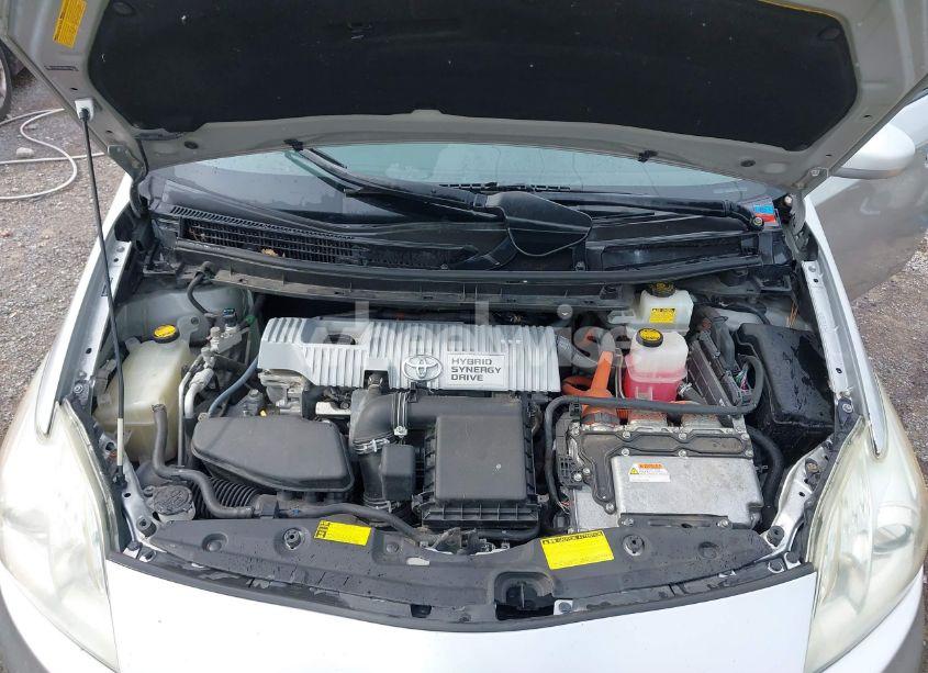 Photo 10 of 2010 Toyota Prius II (VIN JTDKN3DU8A0118582)