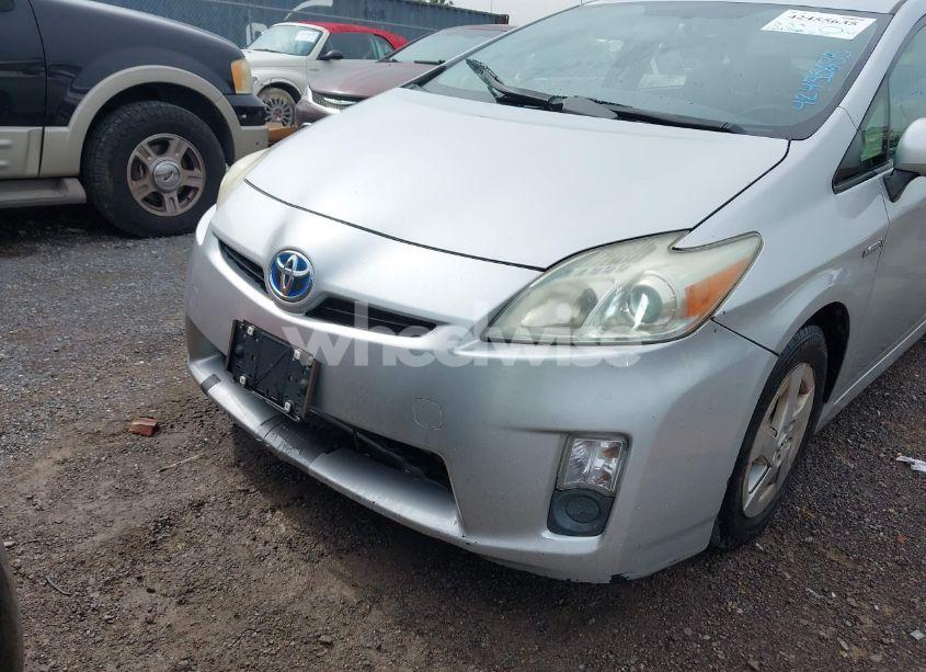 Photo 6 of 2010 Toyota Prius II (VIN JTDKN3DU8A0118582)