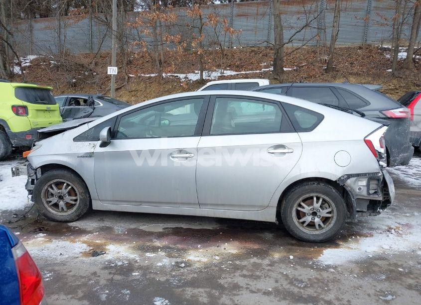 Photo 15 of 2010 Toyota Prius IV (VIN JTDKN3DU8A0121871)