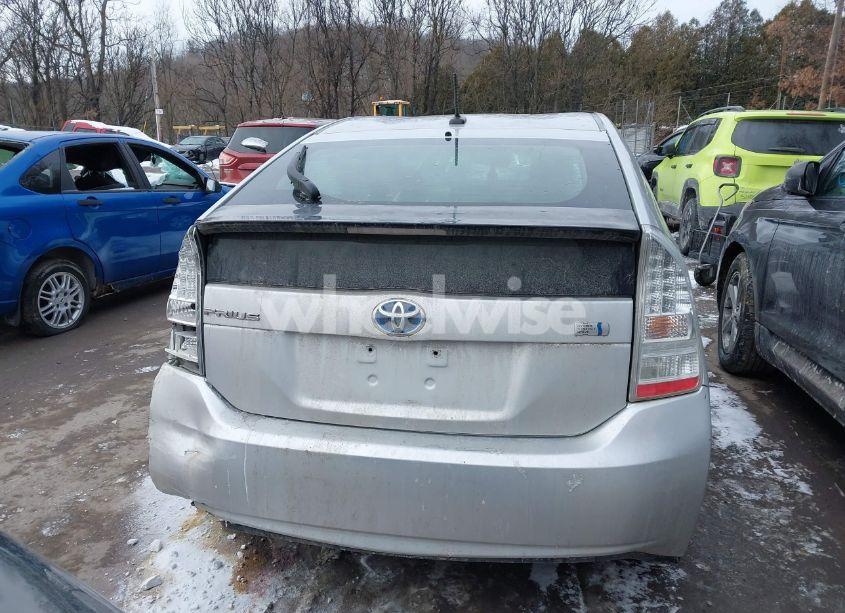 Photo 17 of 2010 Toyota Prius IV (VIN JTDKN3DU8A0121871)