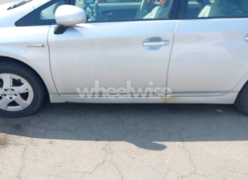 Photo 12 of 2010 Toyota Prius II (VIN JTDKN3DU8A0243193)